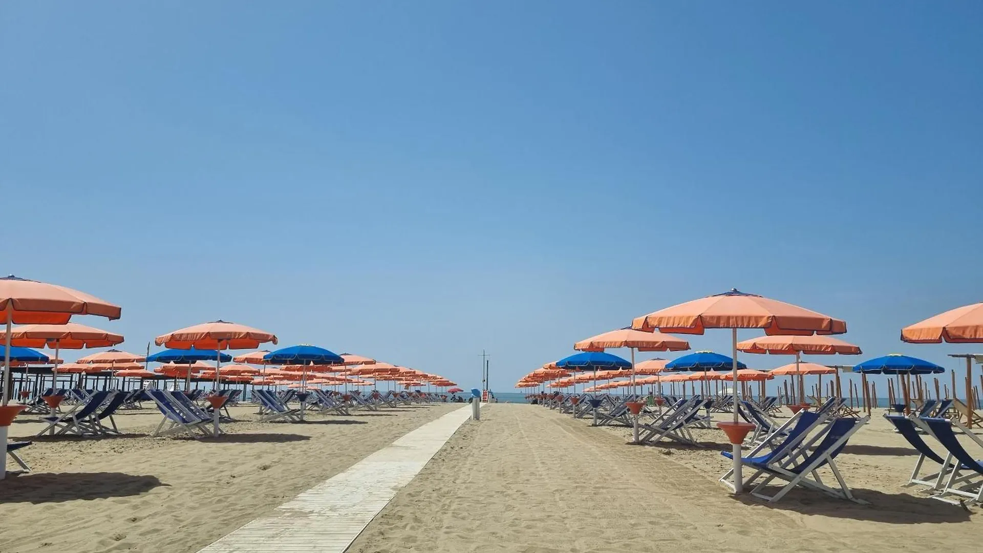 Chalet La Dolce Vita Viareggio Italy